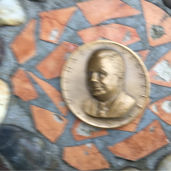 Michael Disalle 1962 Presidential Art Medal….bronze - Picture 5 of 7